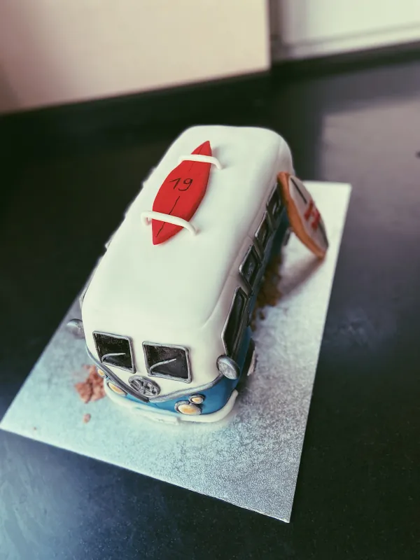 California Van - Blue VW T2